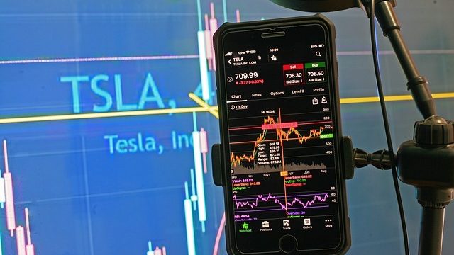 tesla_eye_catch_640