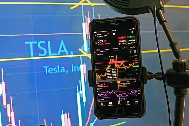 tesla_eye_catch_640
