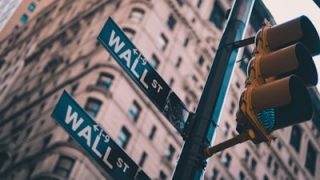 wall_street_eye_catch