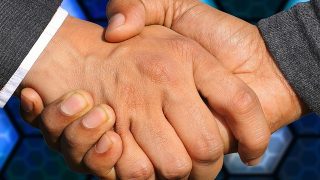 handshake_China_and_Canada_Leaders_Meet_eyecatch